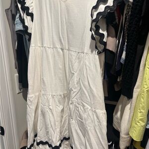 Amazon Women's Maxi Dress - White with Black Accents